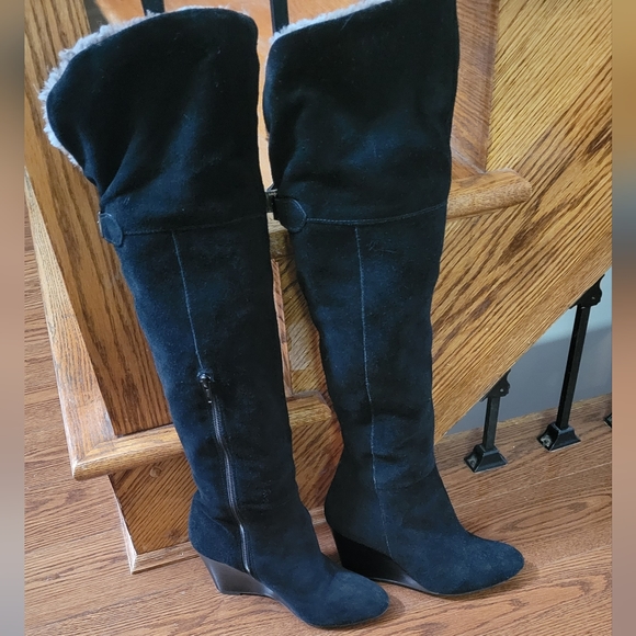 BCBG KNEE HIGH BOOTS - Picture 8 of 9